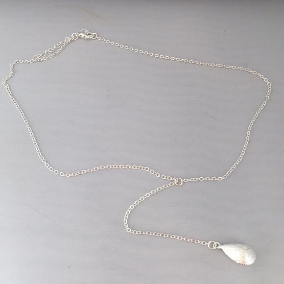 New! Silver Drop Necklace - Picture 4 of 6
